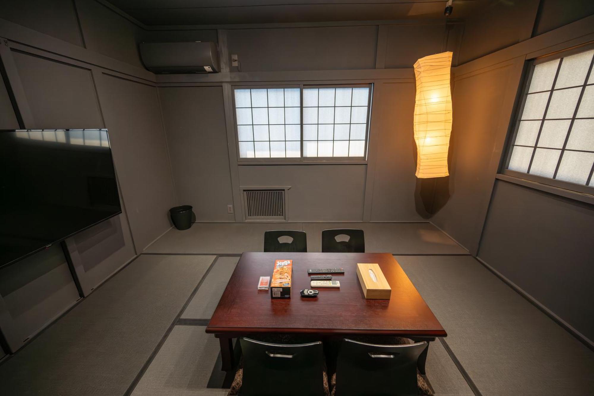 Ynh Guest House Osaka Exterior foto